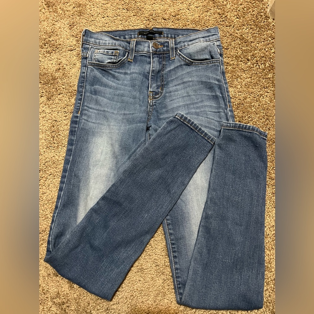 Women's jeans